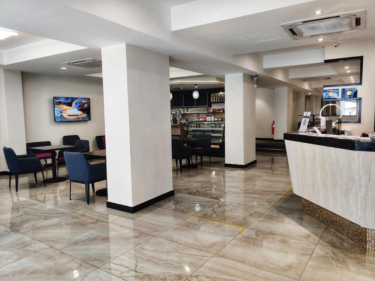 Meriton Inn Kuantan Eksteriør billede