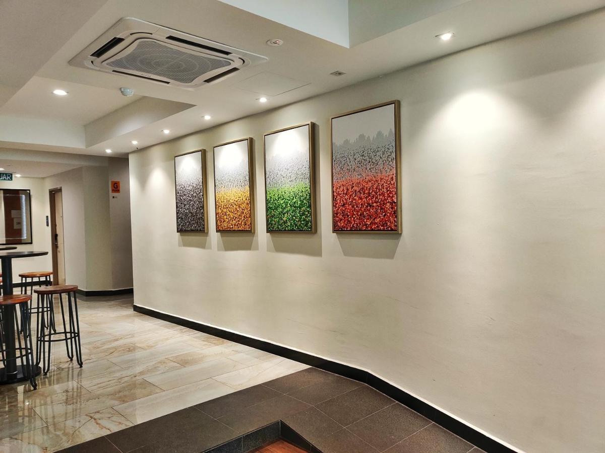 Meriton Inn Kuantan Eksteriør billede