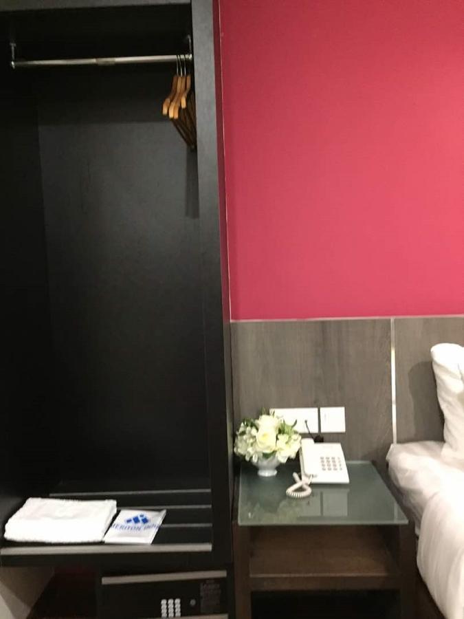 Meriton Inn Kuantan Eksteriør billede